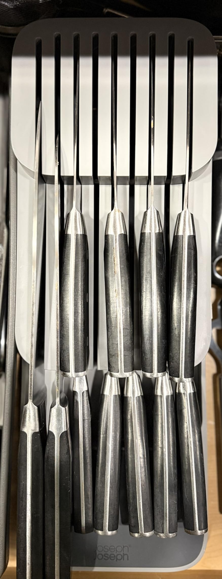 Joseph Joseph DrawerStore Knife Organizer, holds up to 9 knives, Kitchen Organization & Drawer Storage – Compact, Gray customer photo 1