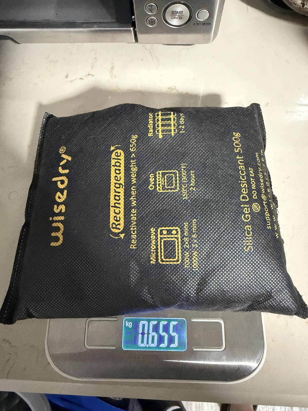 wisedry 2 x 500 Gram [2.2 lbs] Rechargeable Silica Gel Car Dehumidifier, Microwave Fast Reactivated Desiccant Packets Large for Gun Safe Closet Basement Garage Storage Moisture Absorber Bag Reusable customer photo 1