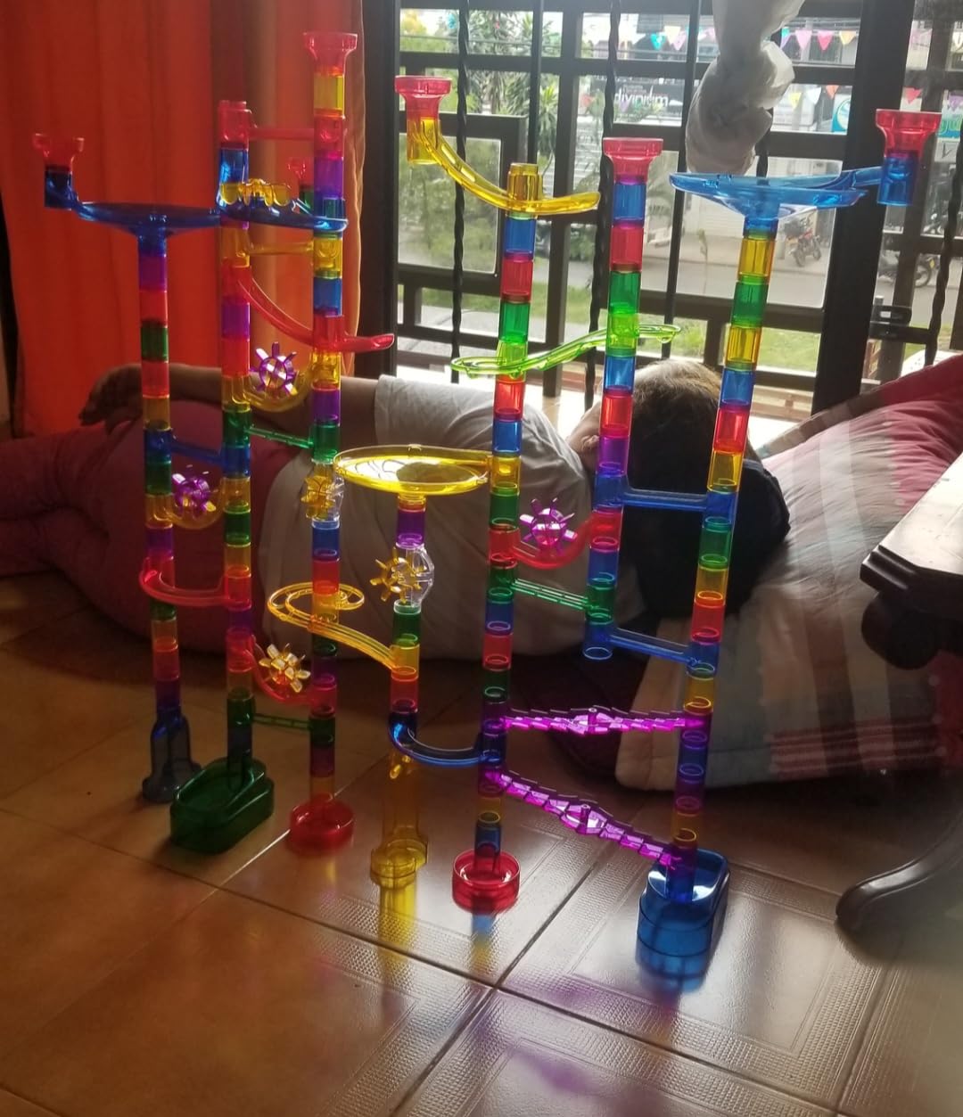 Meland Marble Run Sets for Kids - 153Pcs Marble Race Track Maze Madness Game STEM Building Tower Toy for 4 5 6 + Year Old Boys Girls(113 Pcs + 30 Glass + 10 Led Lighted) customer photo 2