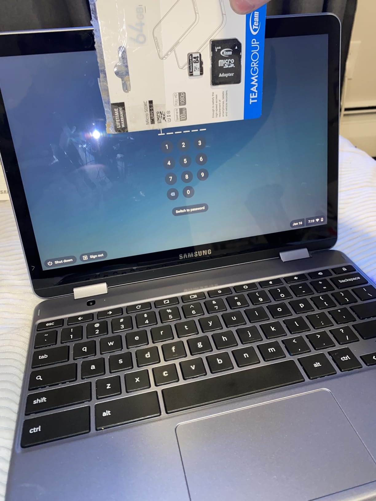 Samsung Chromebook Plus V2 customer photo 1