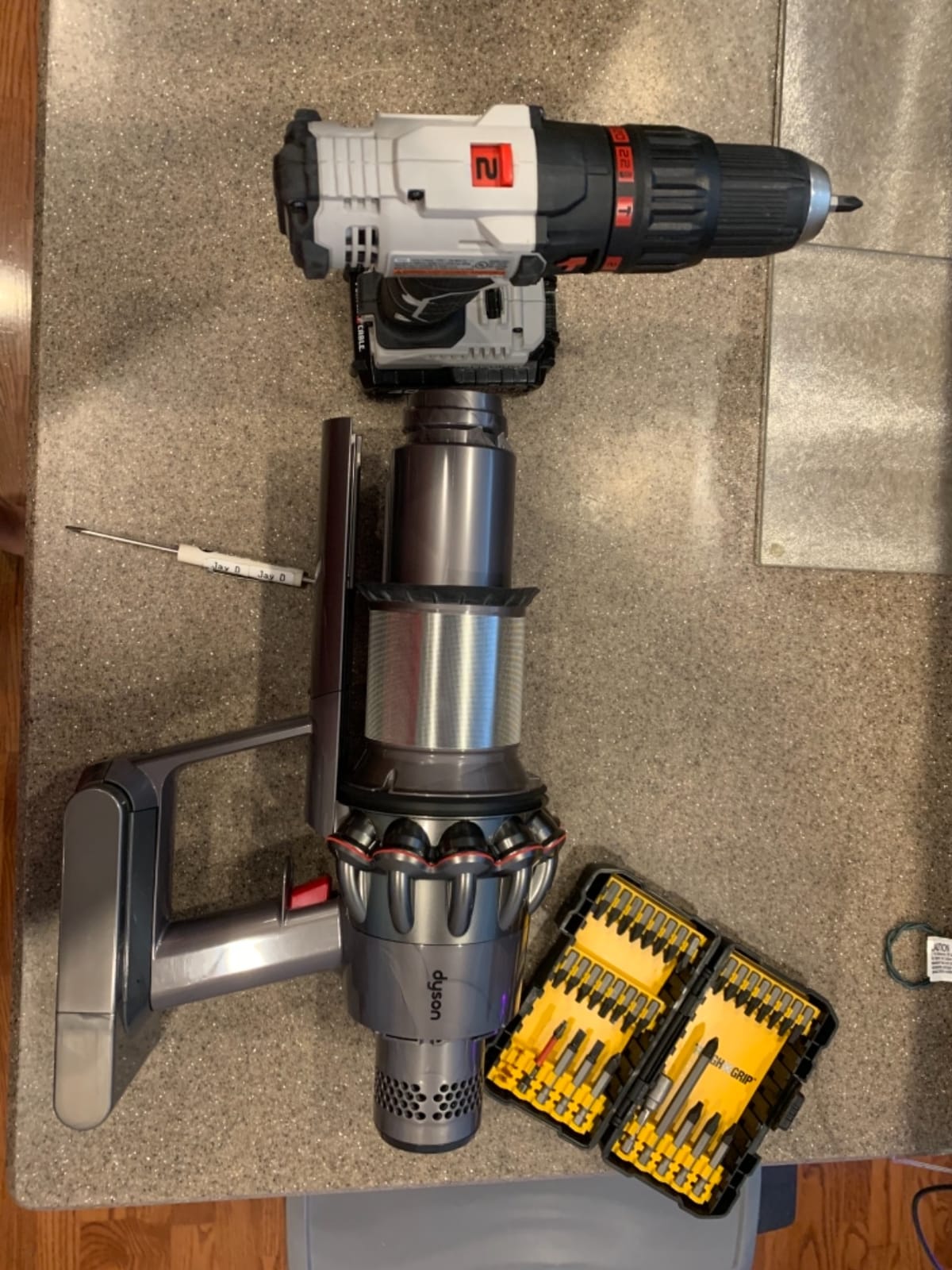 Dyson V11 Torque Drive Cordless Vacuum Cleaner, Blue customer photo 1
