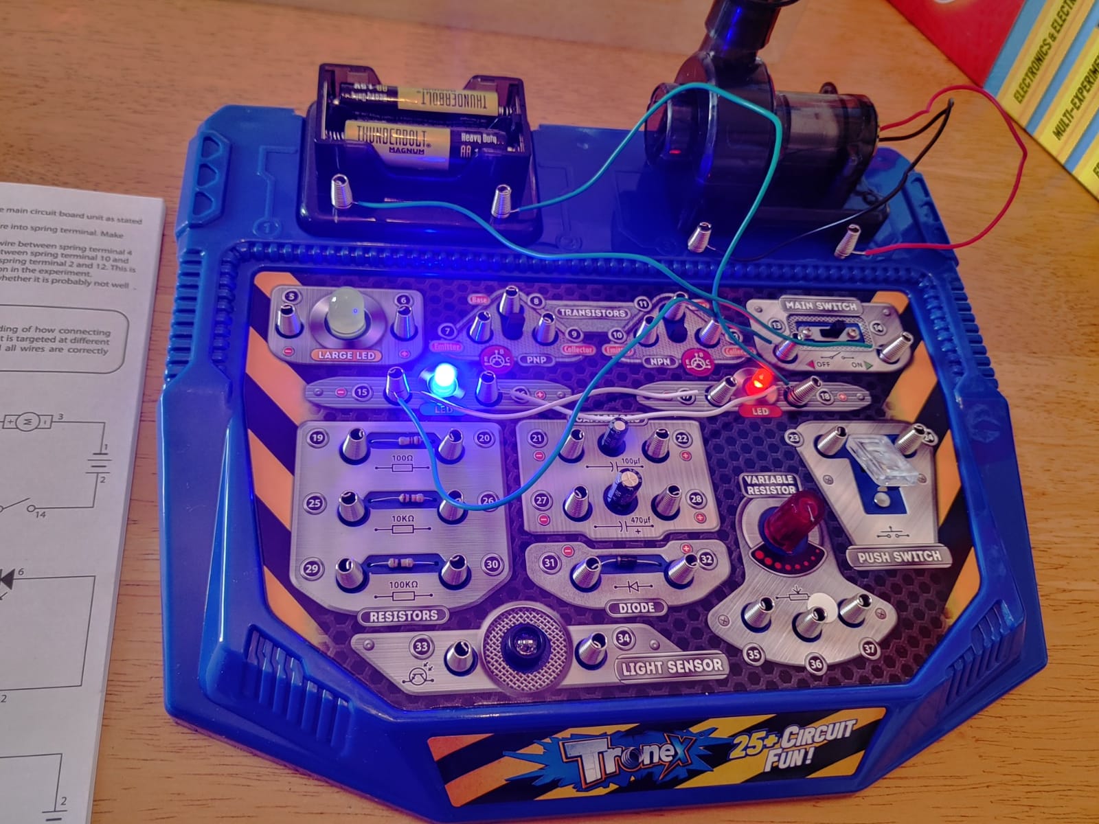 Playz Advanced Circuit Board for Kids, Science Kits for Kids Age 8-12 customer photo 2