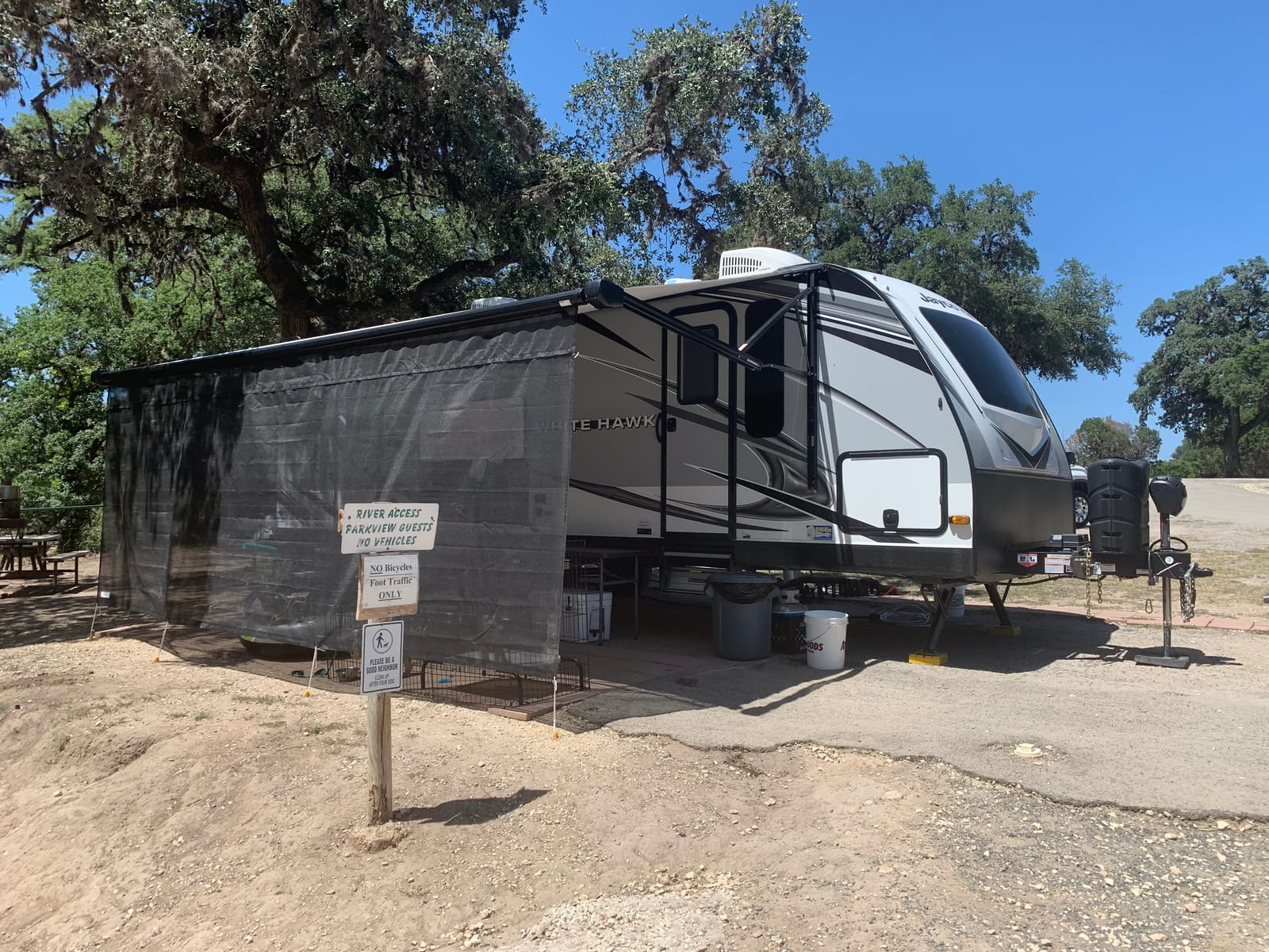 ShadePro - Vista Shade - RV Awning Shade Screen - Zipper Sun Screen Installs in Seconds - Solar Mesh Blocks 87% of Sunlight - The Original Camper Sunscreen Shade for Awnings - 13' x 7' - Black customer photo 2