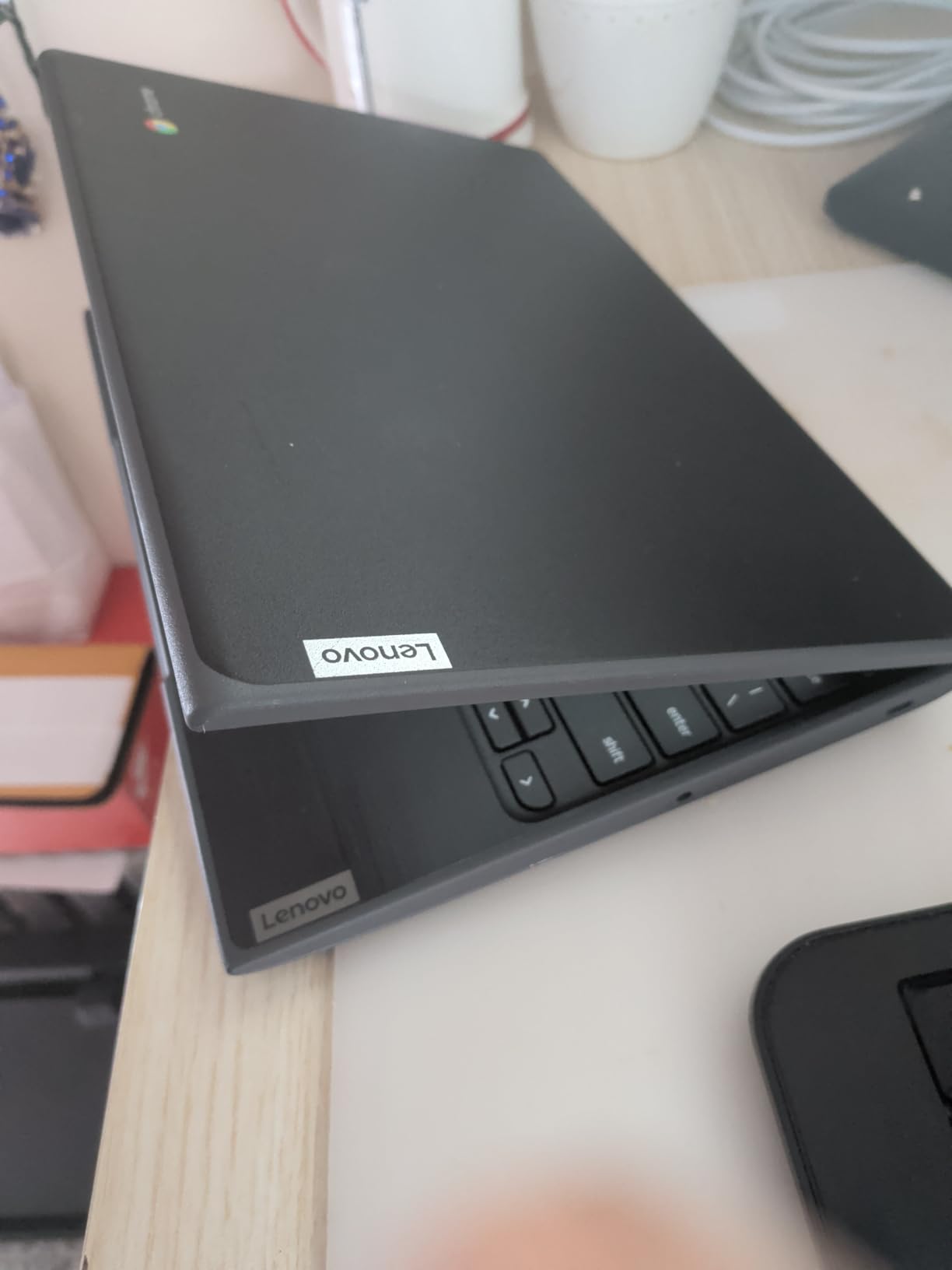 Lenovo 100E Chromebook 2nd Gen customer photo 2