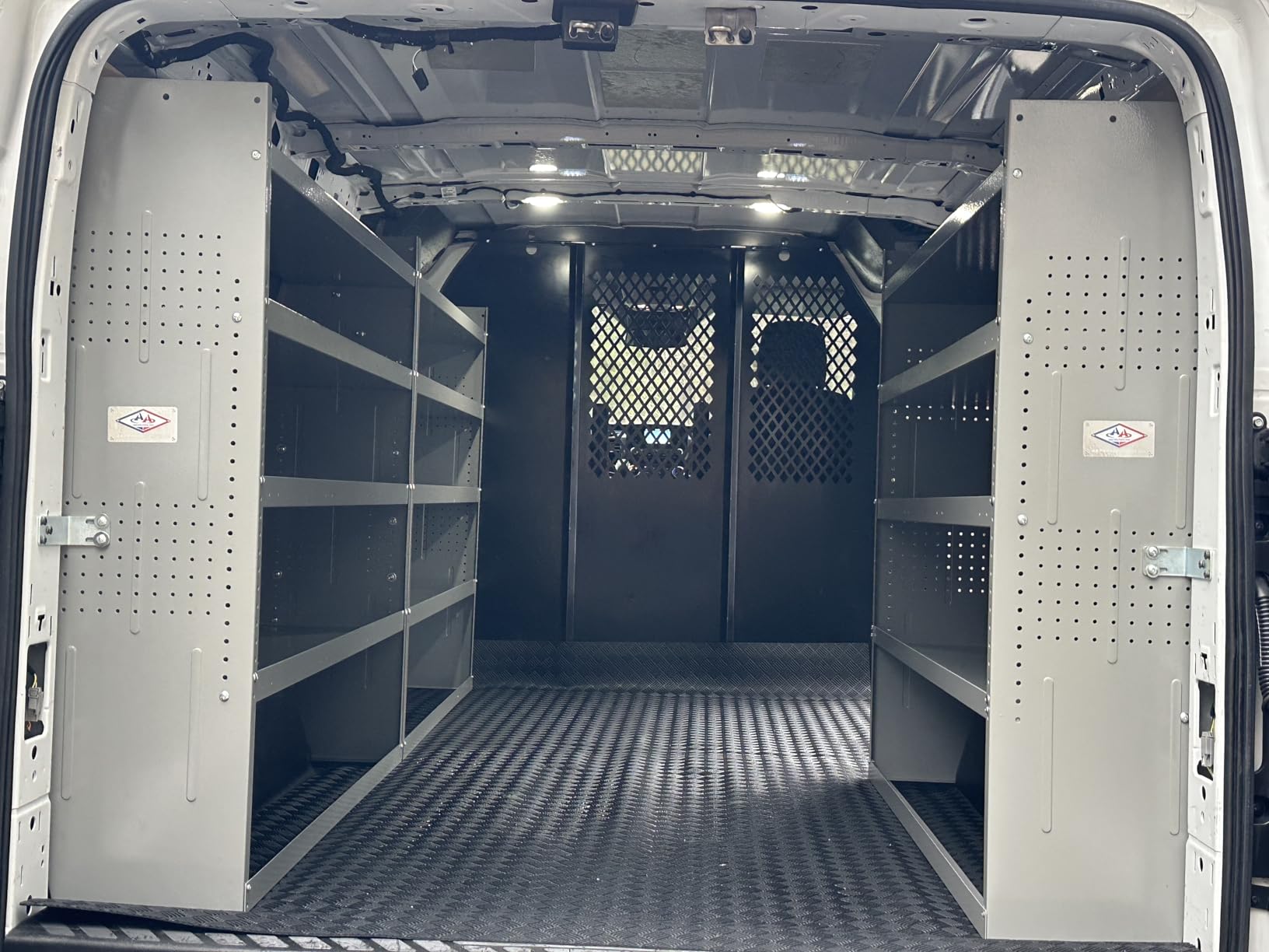 AA Products SH-4605 Steel Low/Mid/High Roof Van Shelving Storage System customer photo 1
