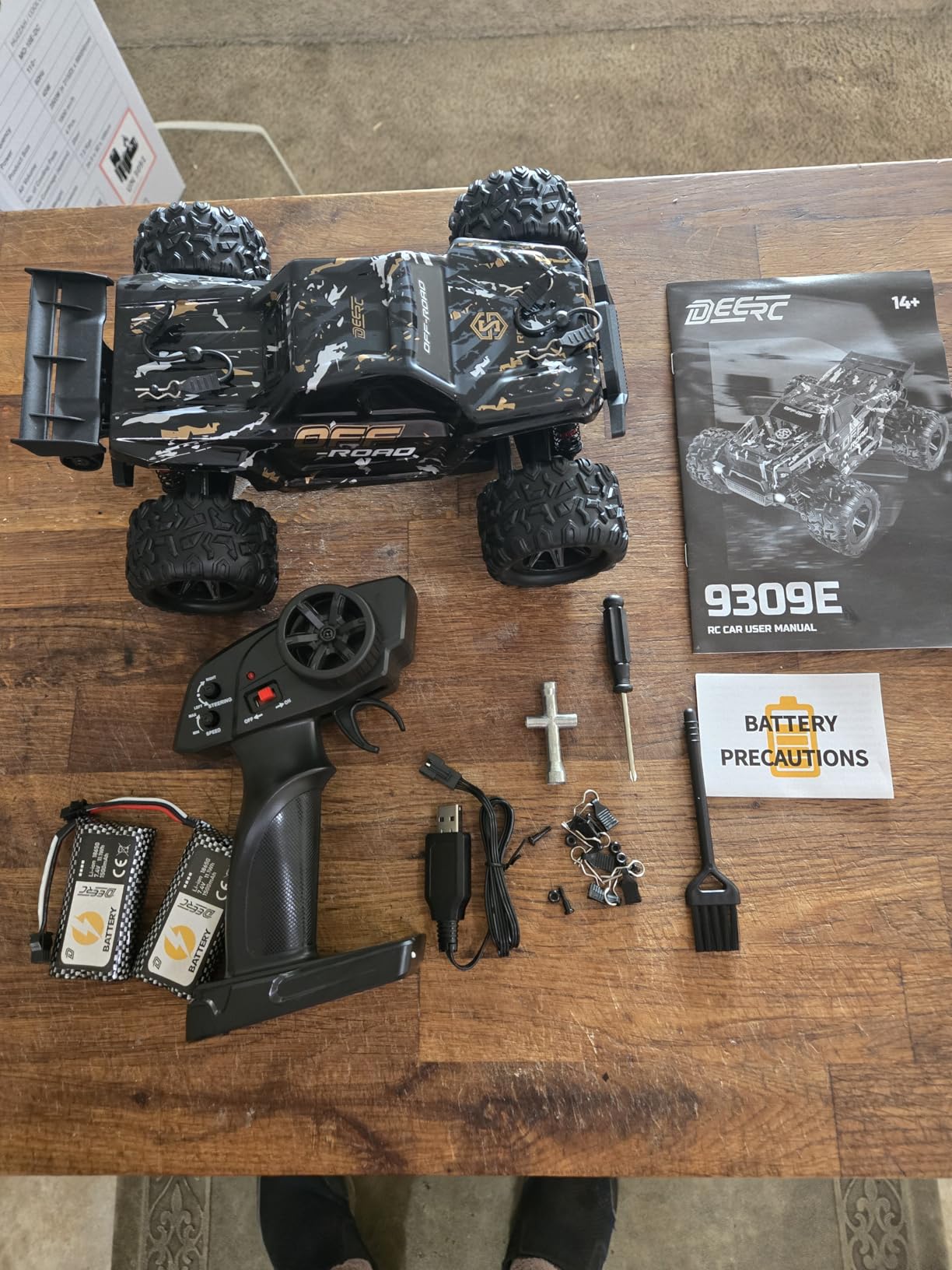 DEERC 9206E DIY Extra Shell 1:10 Scale Large RC Cars,48+ KM/H Hobby Grade High Speed Remote Control Car for Adults Boys,All Terrain 4WD 2.4GHz Off Road Monster RC Truck with 2 Battery for 40+ Min Play customer photo 2