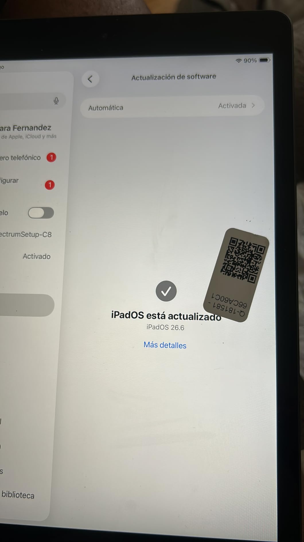 Apple iPad (10.2-inch, Wi-Fi, 32GB) - Silver (Latest Model, 8th Generation) (Renewed) customer photo 1