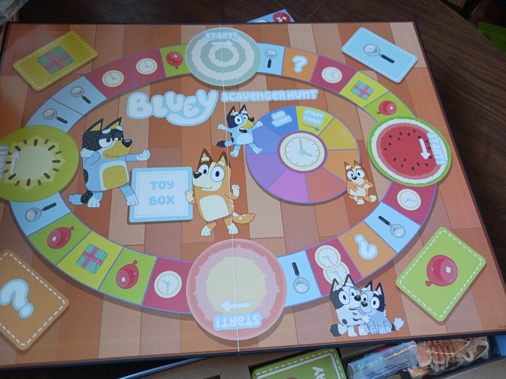 Bluey Scavenger Hunt Board Game, Cooperative Play with 4 Exclusive Mini-Figures, Indoor Games for Kids Ages 5+, Fun Toy Token Collecting Game customer photo 2