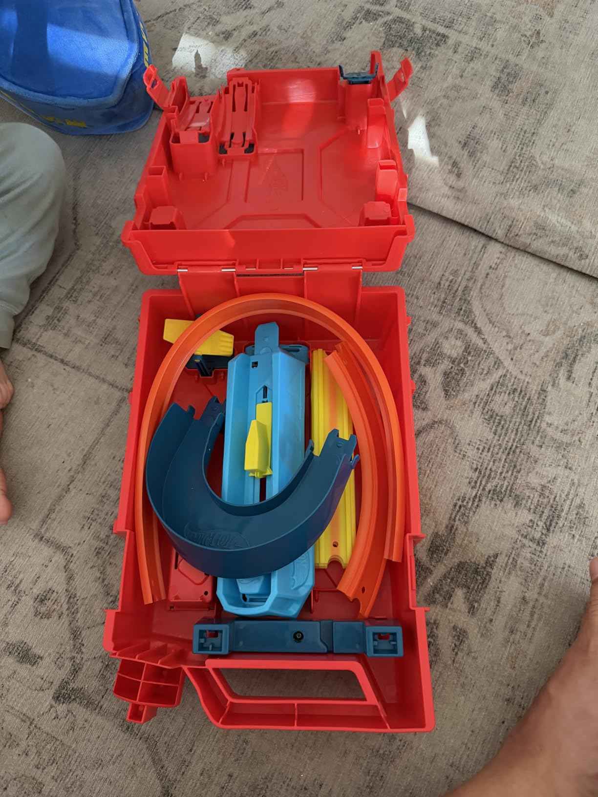Hot Wheels Track Builder Unlimited Fuel Can Stunt Box Playset & Car customer photo 2