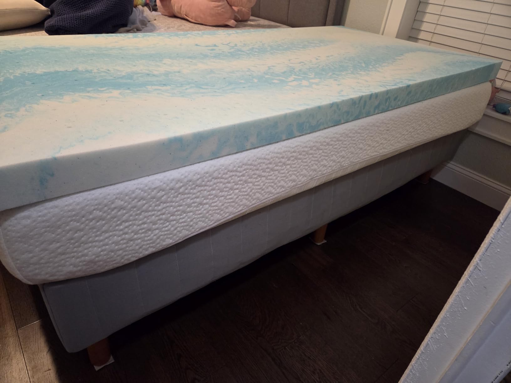 EGO 3 Inch Queen Mattress Topper Gel Memory Foam for Pressure Relief customer photo 2