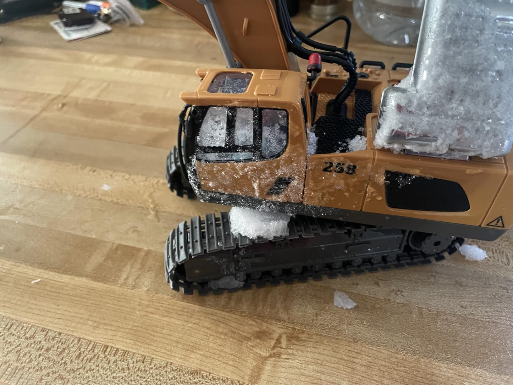 KidsFaves Remote Control Excavator Toys for Boys Realistic Metal Bucket customer photo 1