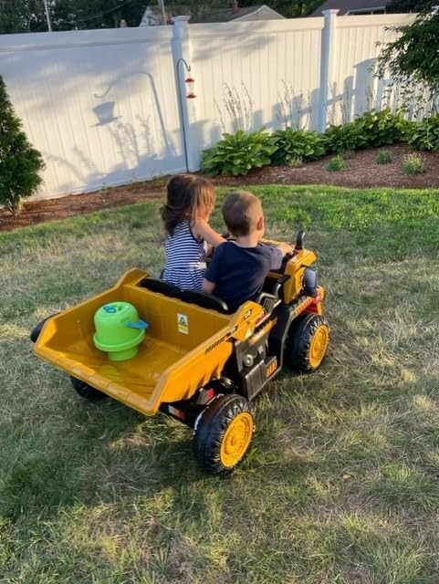 ANPABO Ride on Dump Truck w/Remote Control, 2 Seater, Electric Dump Bed customer photo 1