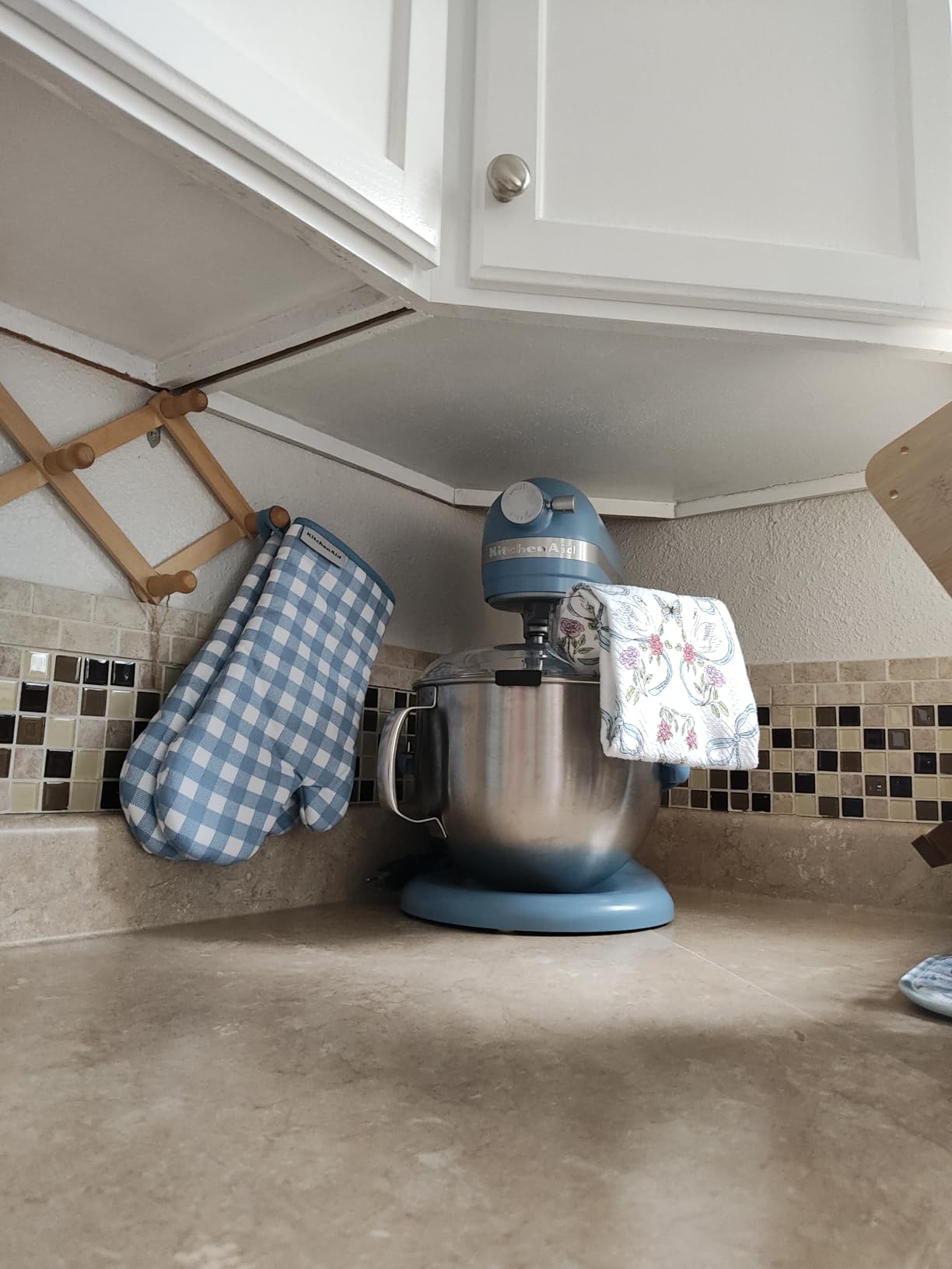 KitchenAid 7 Quart Bowl-Lift Stand Mixer with Accessories, KSM70SKXX customer photo 1