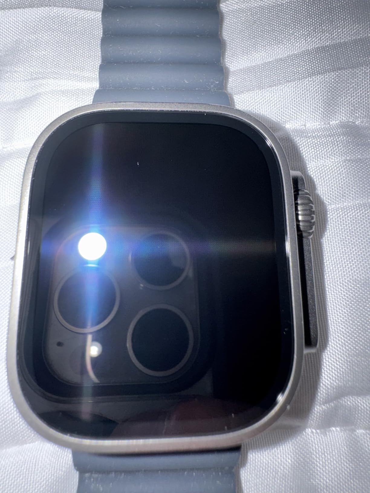 Apple Watch Ultra [GPS + Cellular 49mm] Titanium Case with Midnight Ocean Band, One Size (Renewed) customer photo 1