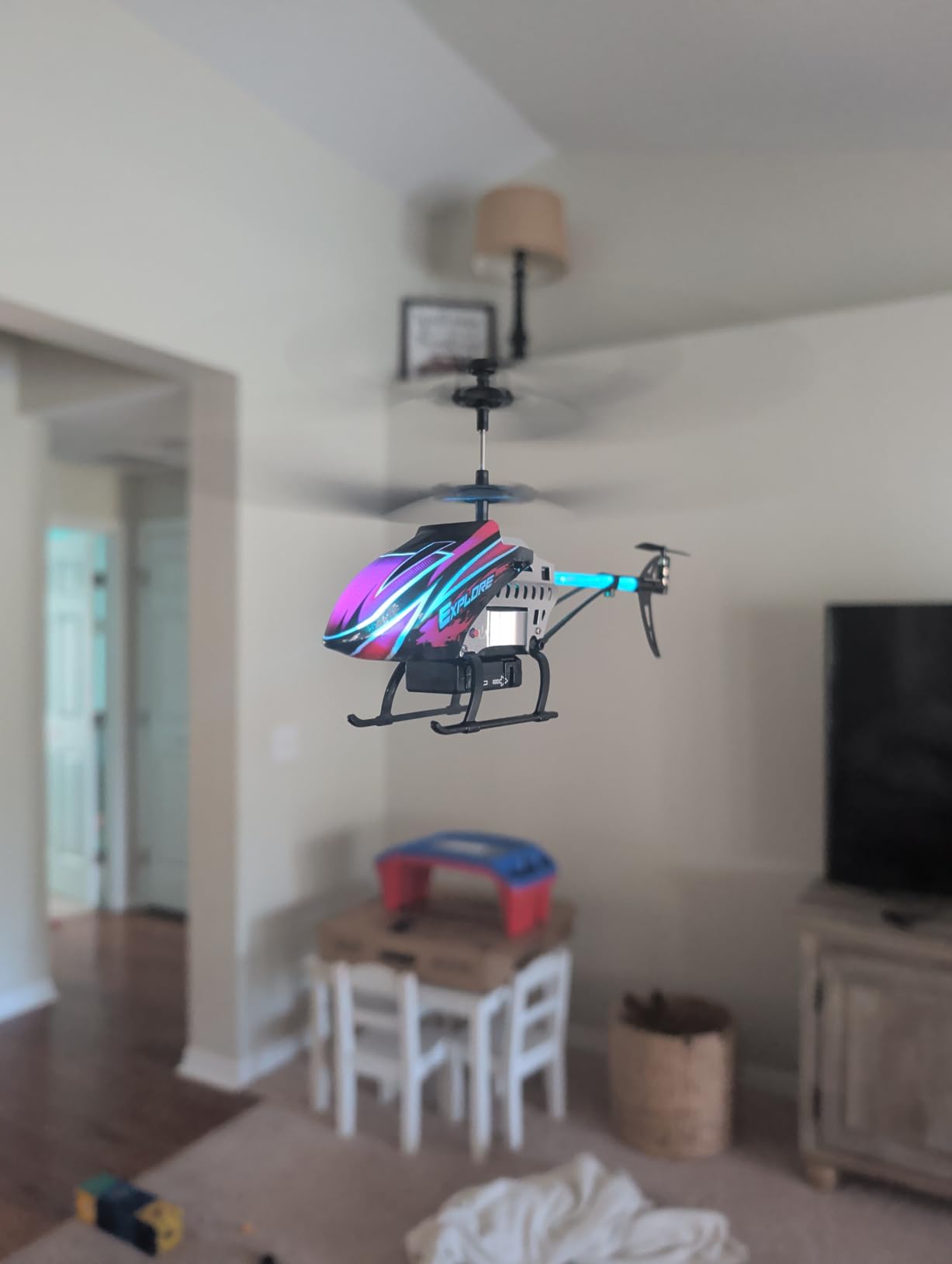 BUSSGO RC Helicopter, Remote Control Helicopter for Kids customer photo 1