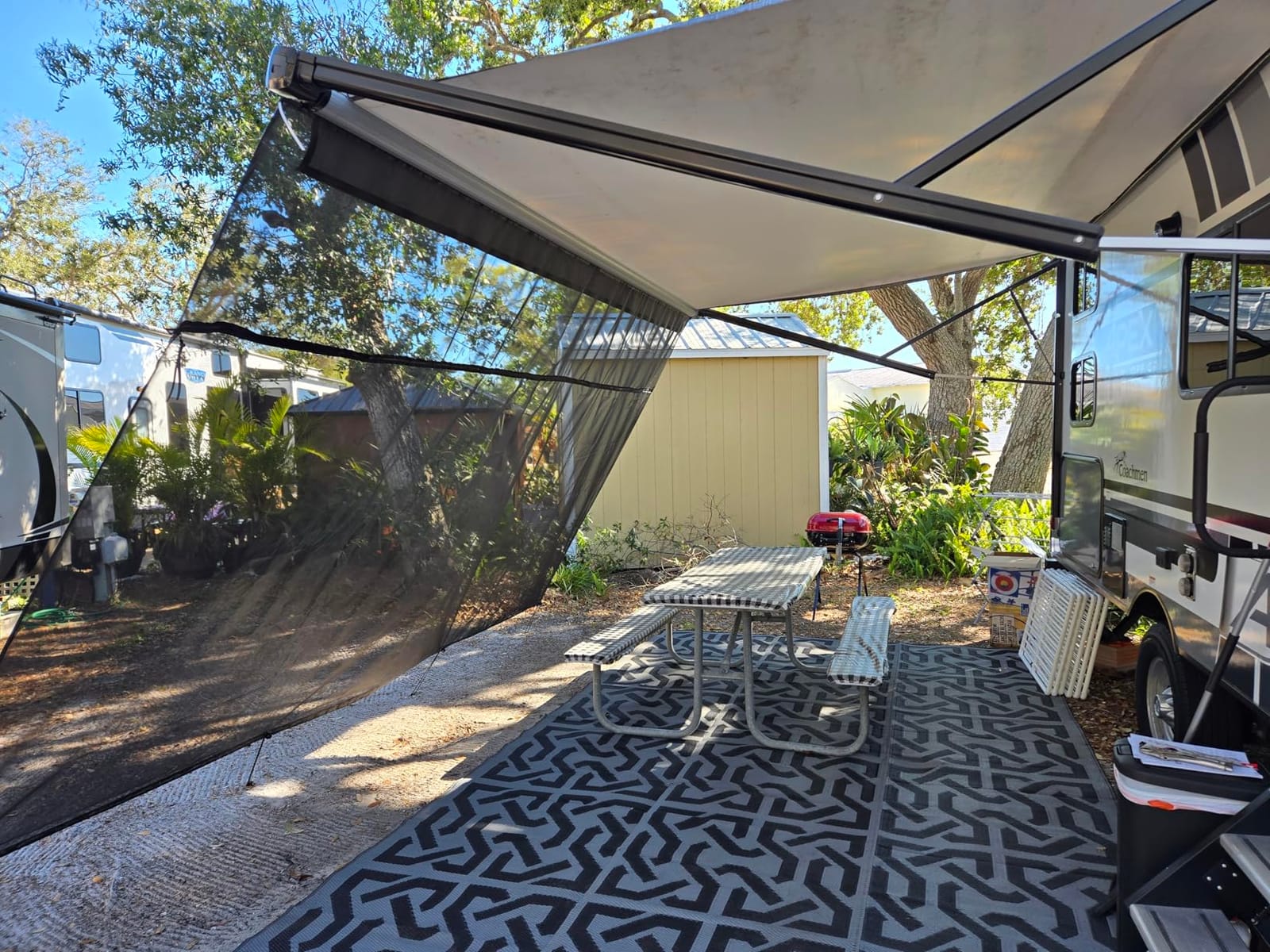 NAIMORUI RV Awning Side Shade Screen, Black Mesh Camper Sunshade customer photo 2