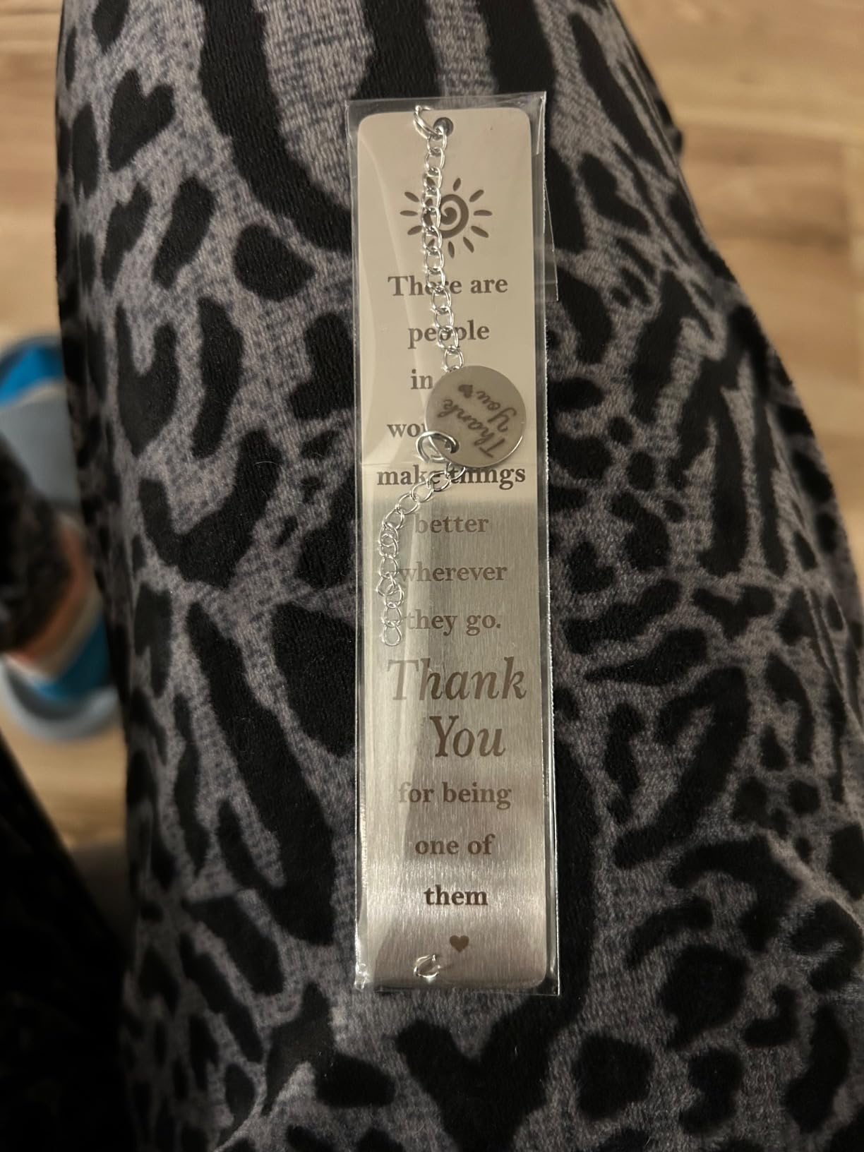 Sunflower Gifts for Women Girls, Kaluofan Inspirational Bookmarks with Sunflower Chain, Book Markers for Reading, Back to School Coming of Age Gifts, Graduation Gifts, Christmas Stocking Stuffers customer photo 2