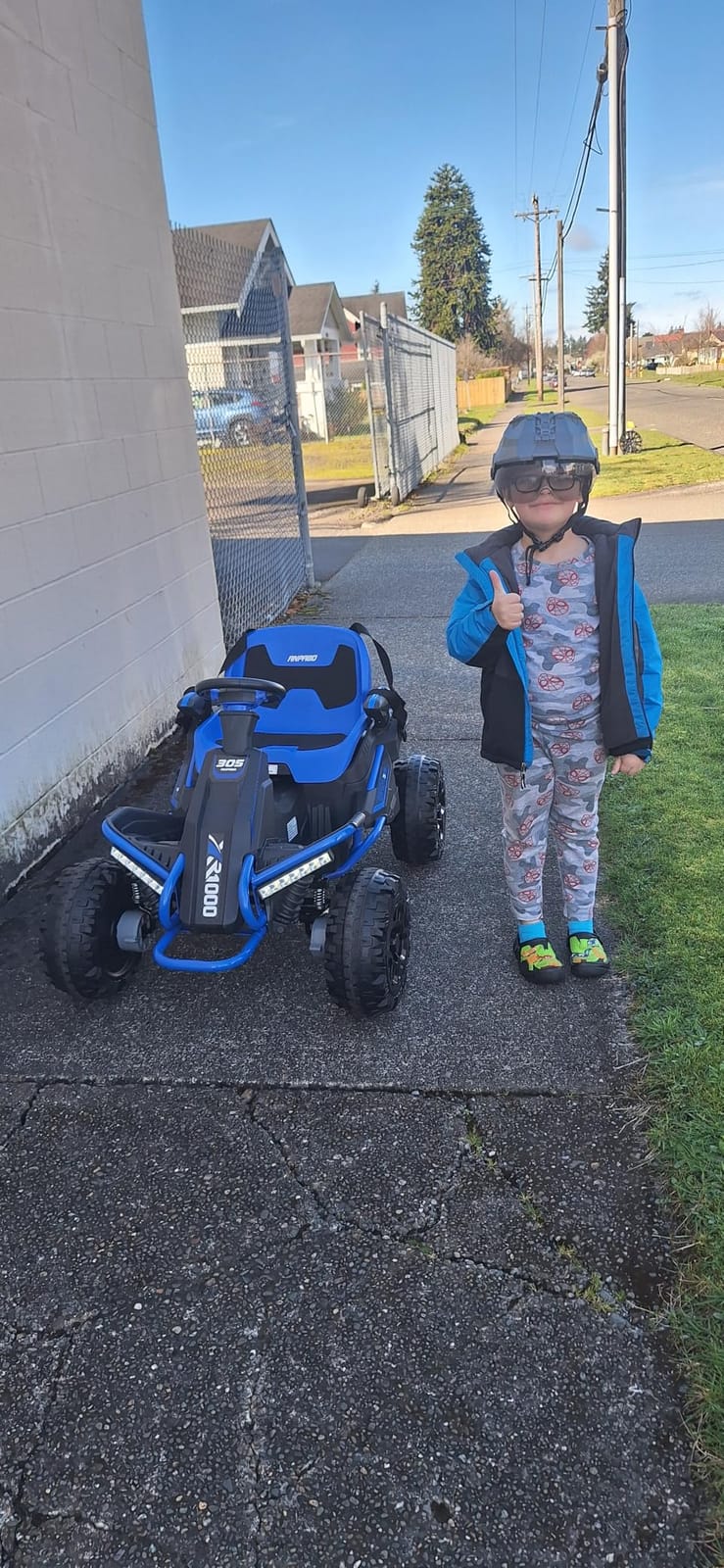 ANPABO 24V 4x200W Ride On Toys for Big Kids Aged 3-12, Adjustable Wide Seat customer photo 1