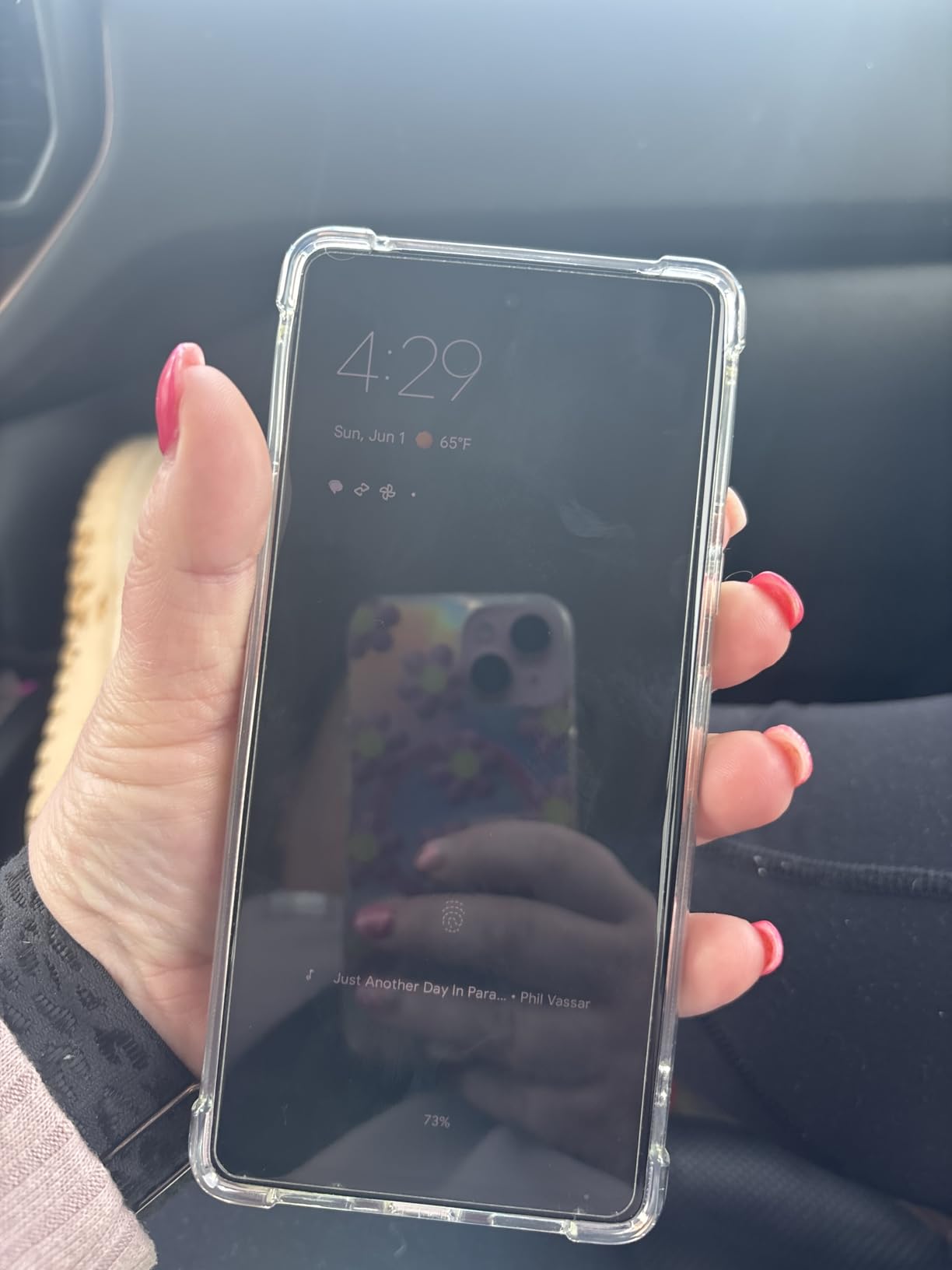 Google Pixel 7 128GB 5G Smartphone - Unlocked for All Carriers - US Version - (Obsidian) customer photo 1