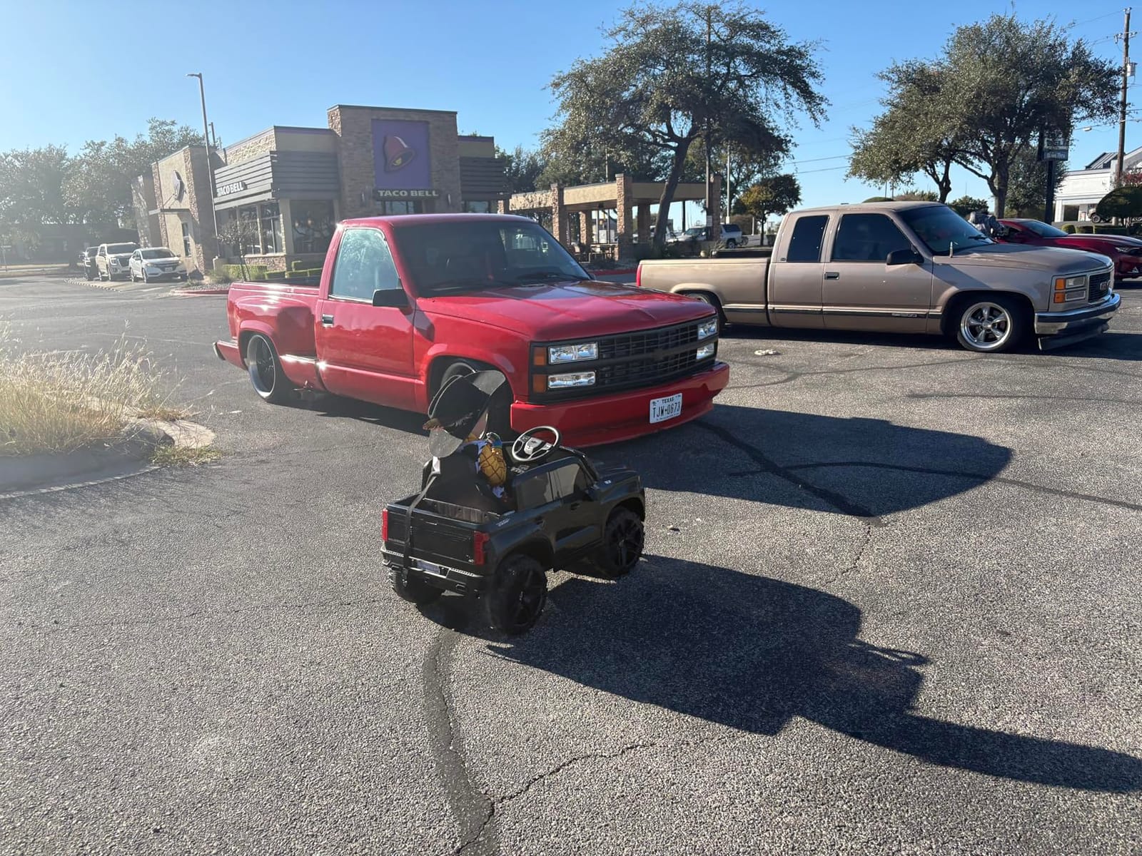 Best Choice Products 12V Licensed Chevrolet Silverado Ride On Truck, Electric Car Toy w/Parent Remote Control, Truck Bed Storage, Bluetooth Speaker, LED Lights, 2.5 MPH Max Speed - Black customer photo 1