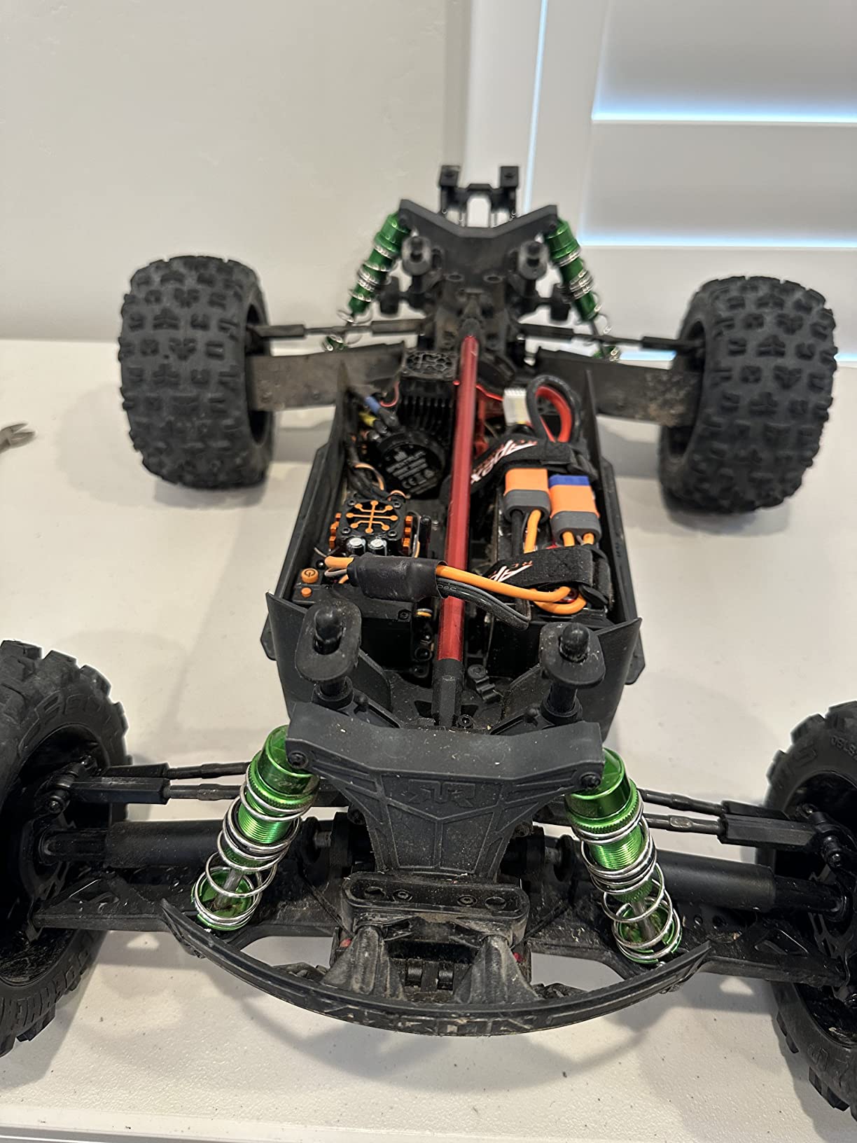 ARRMA RC Truck KRATON 4X4 4S BLX 1/10TH 4WD Speed Monster Truck RTR (Battery and Charger Not Included), Red, ARA4408V2T3 customer photo 1