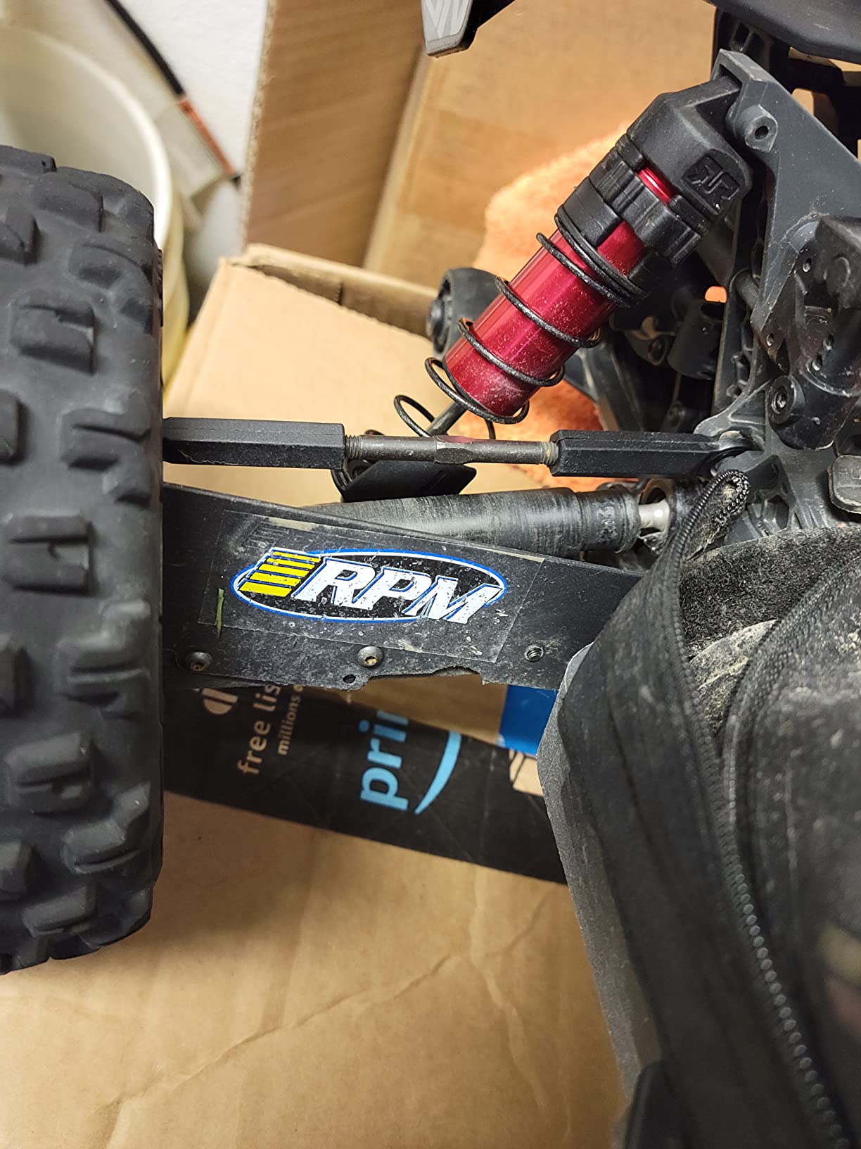 ARRMA RC Truck KRATON 4X4 4S BLX 1/10TH 4WD Speed Monster Truck RTR (Battery and Charger Not Included), Red, ARA4408V2T3 customer photo 2