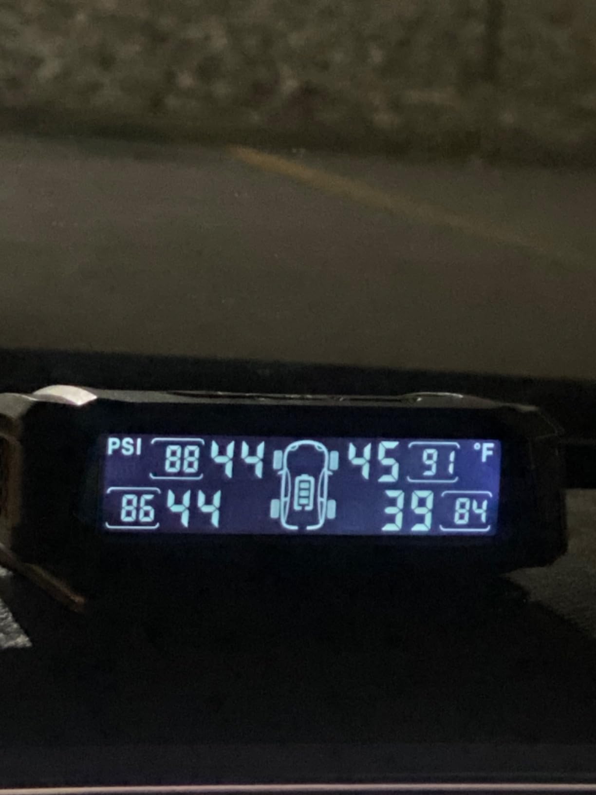 Masoll RV Tire Pressure Monitoring System,TPMS with 4 Tire Pressure Sensors customer photo 1