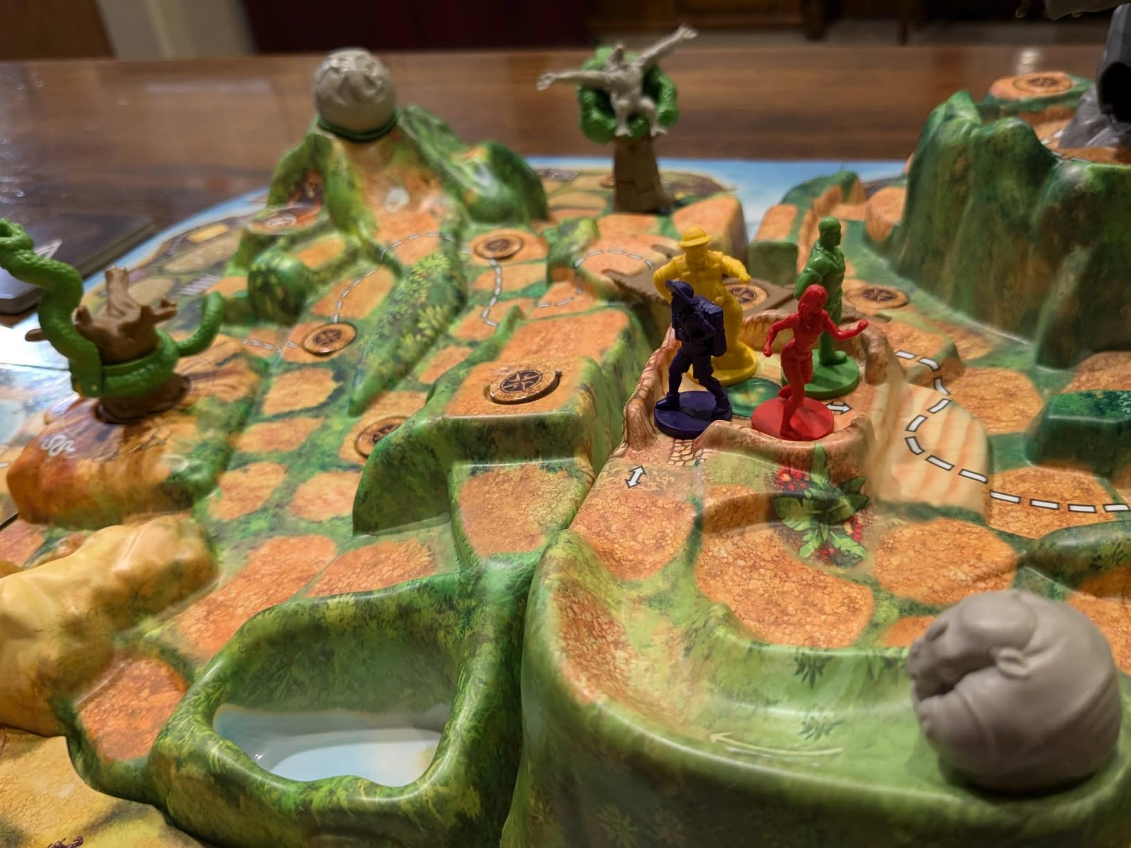 Spin Master Games Jumanji Stampede 3D Cooperative Family Game customer photo 2