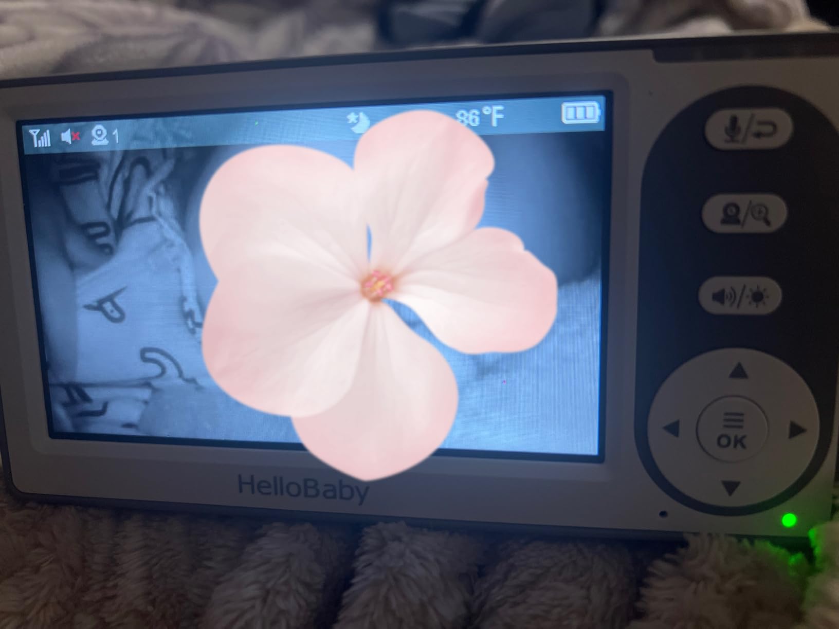 HelloBaby 4.3'' Video Baby Monitor No WiFi, 30 Hours Battery customer photo 1