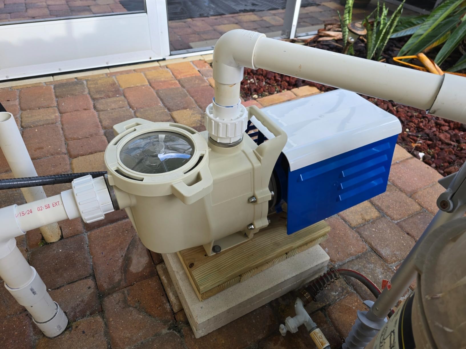 1.5 HP Pool Pump Inground 6815GPH High Flow Self-Priming 115V/230V customer photo 2