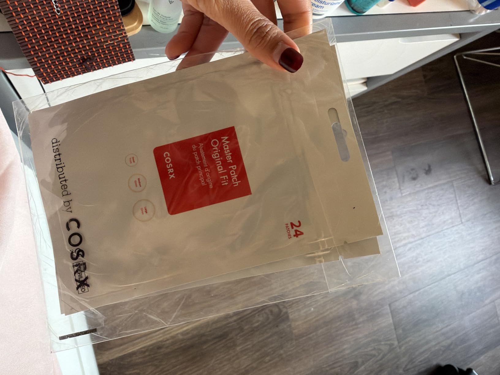 COSRX Acne Pimple Patches Absorbing Hydrocolloid Spot, 3 Size (48 Count) customer photo 2