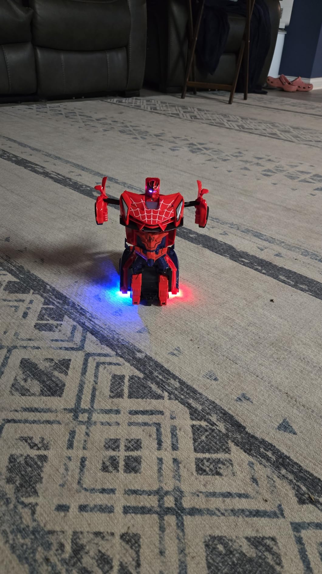 Spider Transform RC Cars Toys with Eye & Underbody Lights, 2.4GHz Remote Control Car One-Button Deformation, Fast 360°Rotation Robot Toys Birthday Gifts for 3 4 5 6 7 8 9 10 Year Old Boys Age 4-7 8-12 customer photo 1