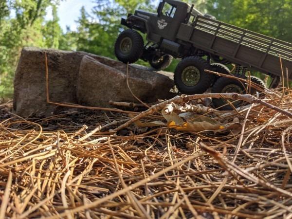XINGRUI 1:16 Scale Remote Control Car Military Crawler Off-Road RC Tank with 4WD, Adjustable Speed/Steering, 2 Batteries & Openable Doors – All-Terrain RC Truck for Birthday Gifts customer photo 2