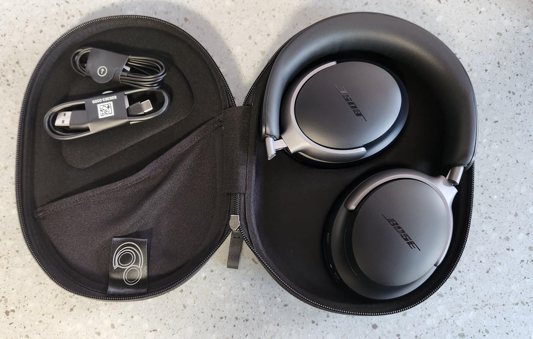 Bose QuietComfort Ultra Bluetooth Headphones, Wireless Headphones with Spatial Audio, Over Ear Noise Cancelling with Mic, Up to 24 Hours of Playtime, Deep Plum - Limited Edition Color customer photo 1