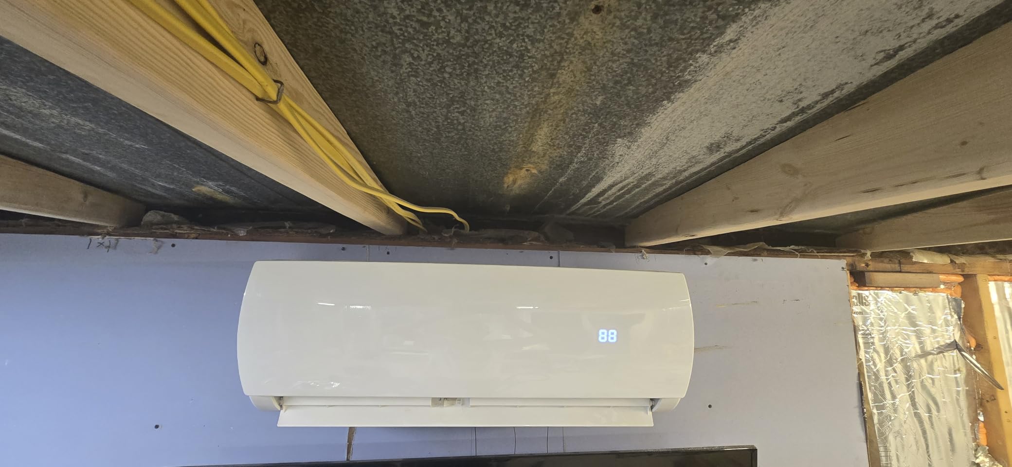 Mountman 18000 BTU Mini Split AC/Heating System,19 SEER2 208/230V Energy Efficient Ductless Inverter System,Cools Up to 1250 Sq.Ft with Pre-Charged Condenser,Heat Pump & Installation Kits customer photo 1