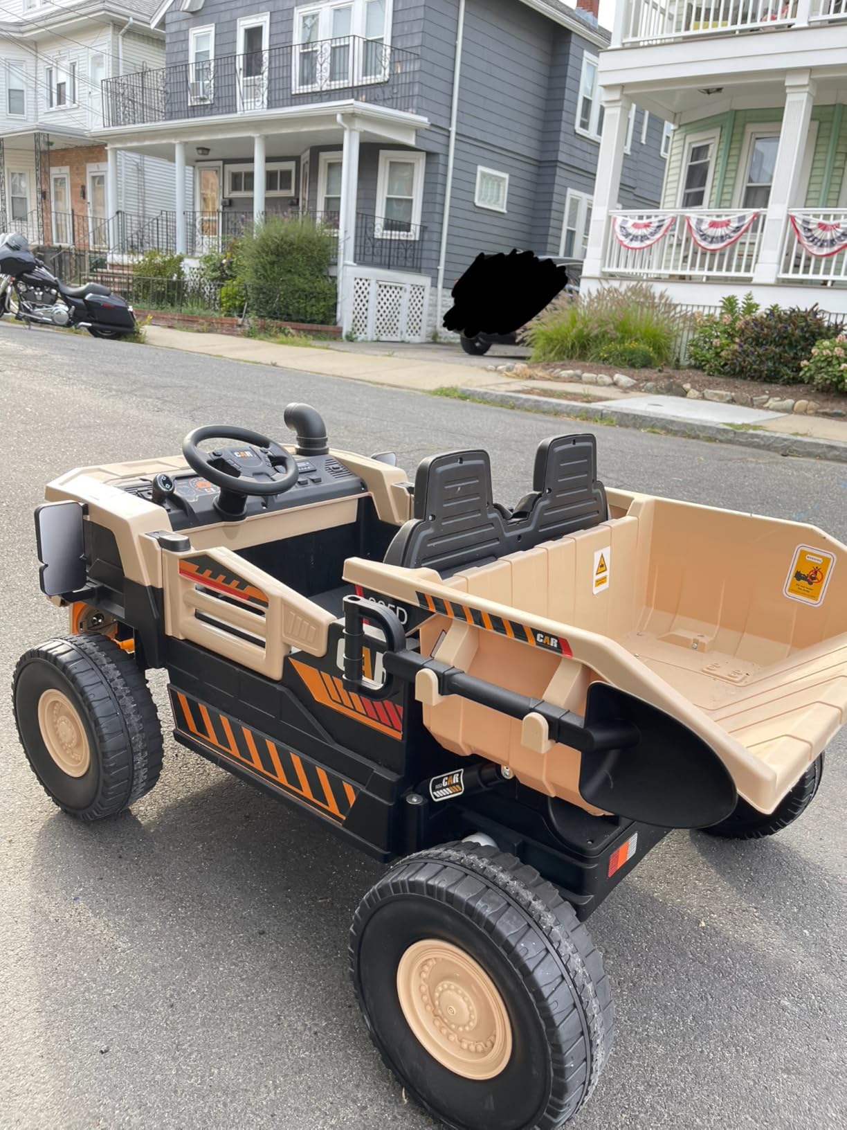 12V 2-Seater Kids Ride on Dump Truck Toys Car with Remote, Yellow customer photo 1
