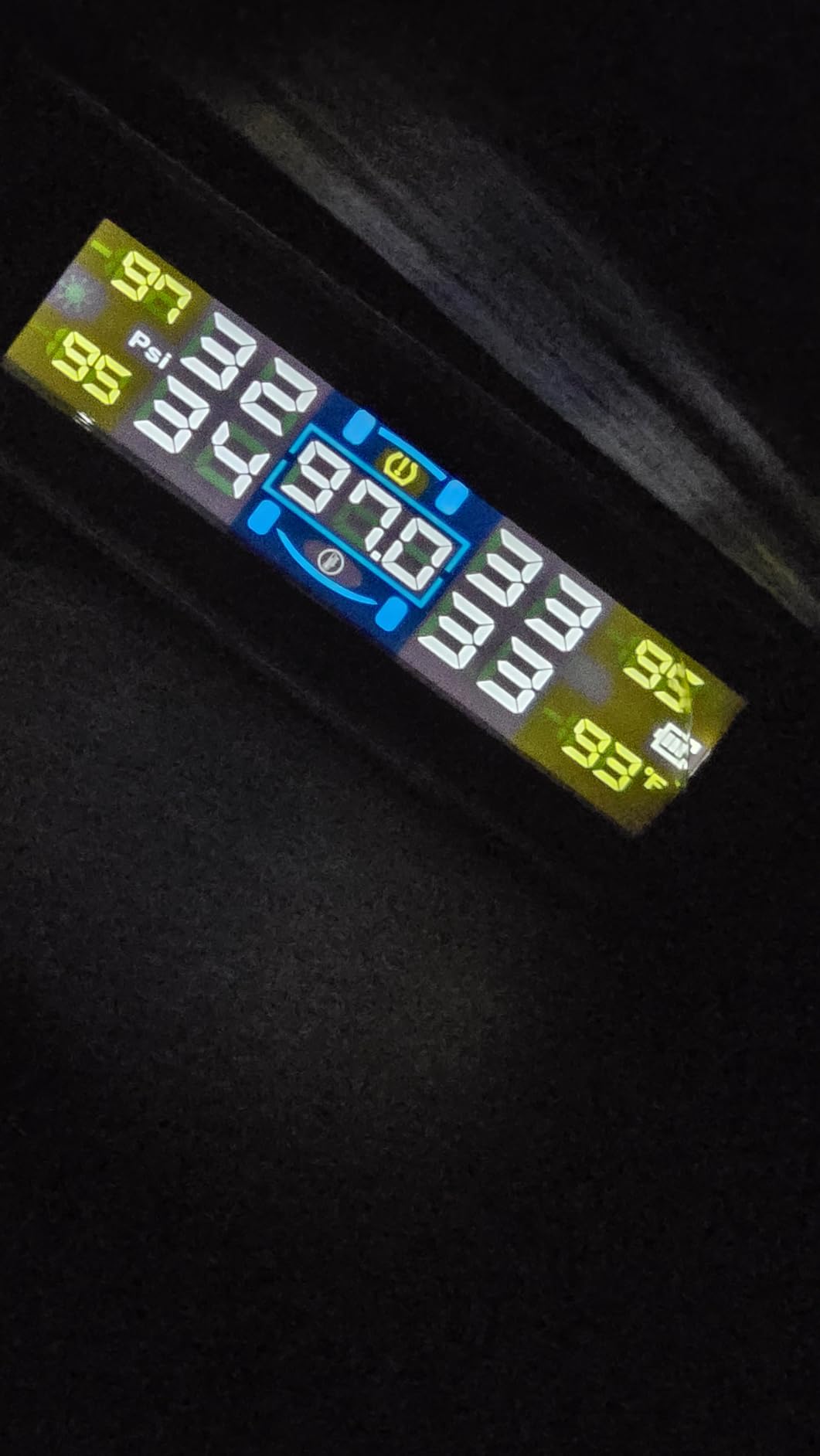 6-Wheel RV TPMS with Custom Pressure Alerts, 0-144 PSI customer photo 1