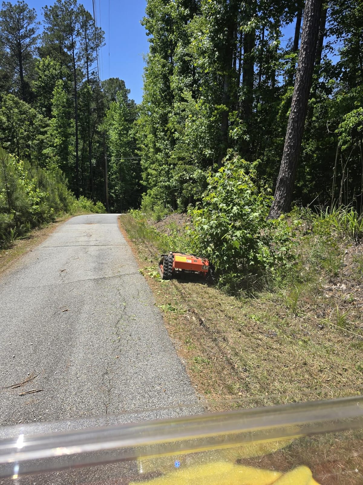 Infront Remote Control Lawn Mower with Enclosed Cabin, 55° Slope Climbing customer photo 1