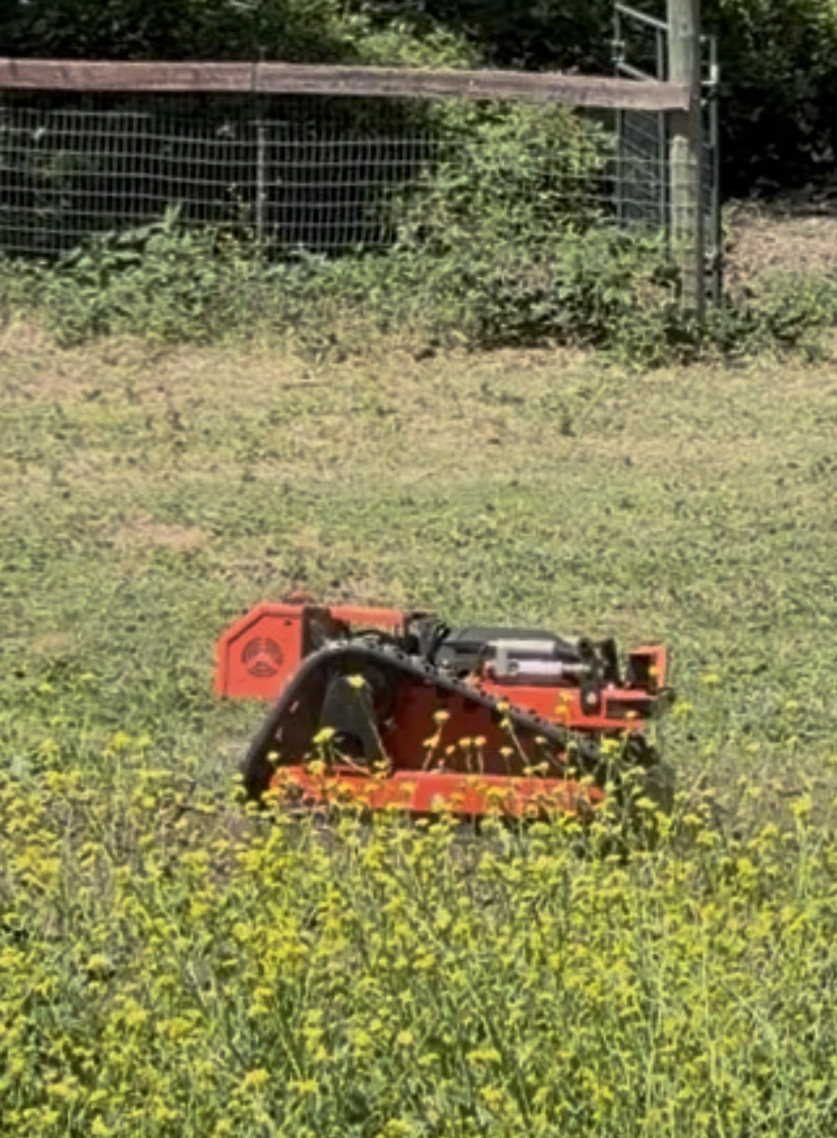 Infront Remote Control Lawn Mower with Enclosed Cabin, 55° Slope Climbing customer photo 2