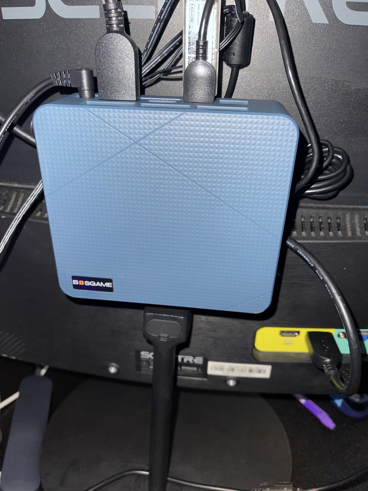 BOSGAME E6 ECO Mini PC, Intel Core 3 304, 12GB RAM, 512GB SSD, WiFi 7 customer photo 1